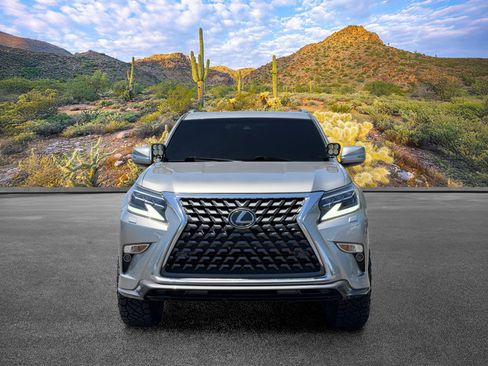 Used 2022 Lexus GX 460 Premium w/ Accessory Package AWD/4WD image 5