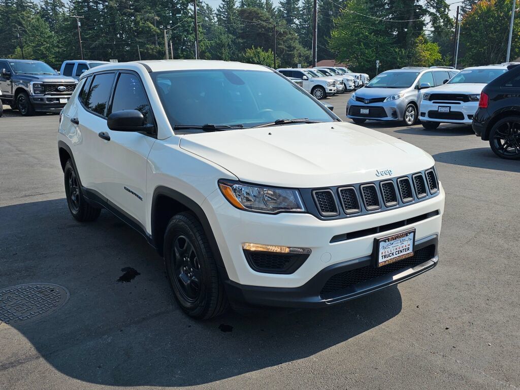 Used 2018 Jeep Compass Sport FWD image 3