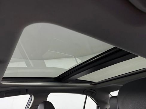 Used 2019 Toyota Camry XSE image 49