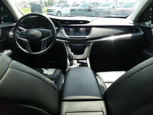 Certified 2019 Cadillac XT5 Luxury FWD image 21
