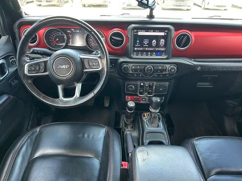 Used 2019 Jeep Wrangler Unlimited Rubicon AWD/4WD image 14