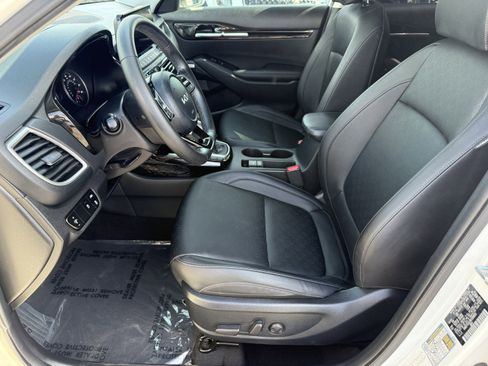 Certified 2022 Kia Seltos SX image 16