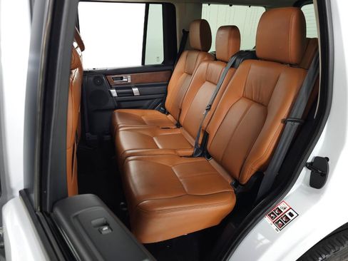 Used 2016 Land Rover LR4 HSE LUX AWD/4WD image 31