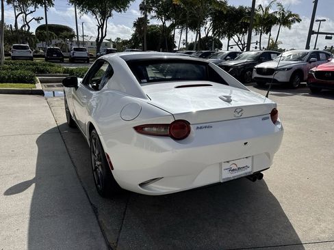 Used 2019 MAZDA MX-5 Miata RF Grand Touring RWD image 13