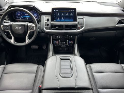 Used 2023 Chevrolet Tahoe Z71 w/ Z71 Off-Road Package AWD/4WD image 3