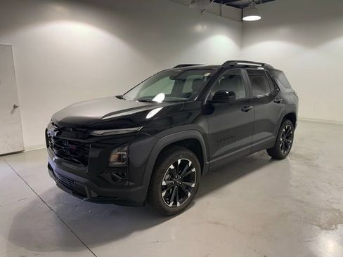 Used 2025 Chevrolet Equinox RS w/ Safety and Technology Package AWD/4WD image 5