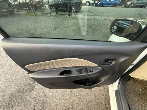 Used 2008 Toyota Yaris Sedan w/ Convenience Pkg FWD image 15