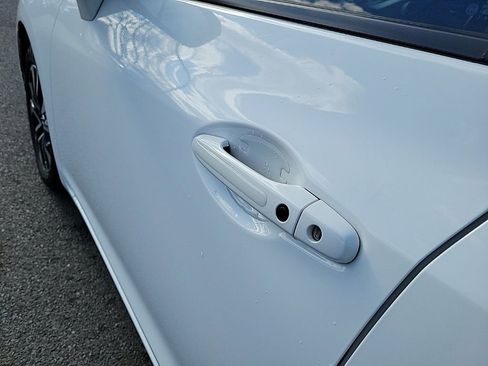 Used 2015 Honda Civic EX image 9