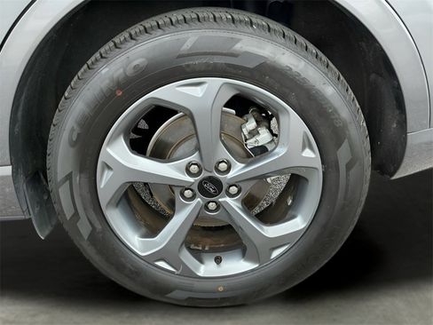 Used 2024 Ford Escape ST-Line w/ Cold Weather Package image 23