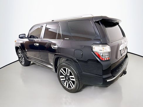Used 2022 Toyota 4Runner Limited image 5