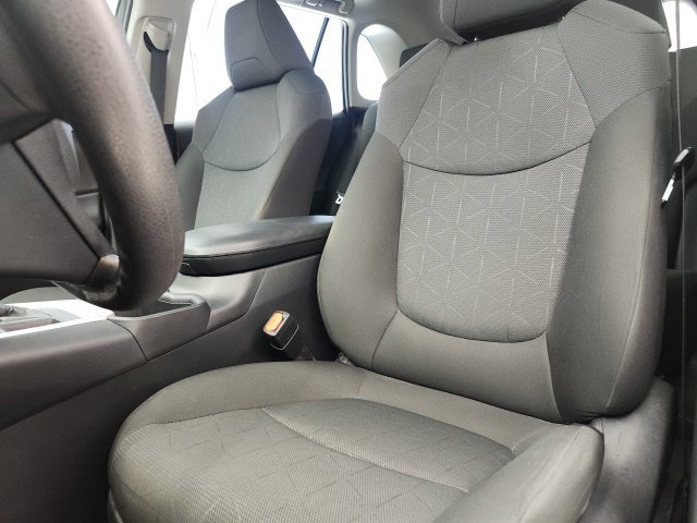 Certified 2025 Toyota RAV4 XLE w/ Convenience Package FWD image 14