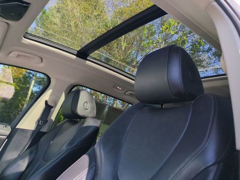 Used 2020 BMW X7 xDrive40i w/ Cold Weather Package image 20