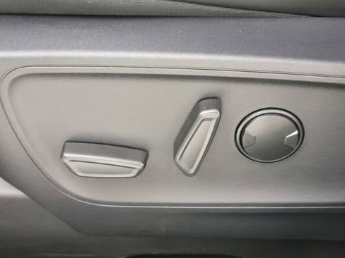 Used 2025 Ford Escape ST-Line FWD image 14