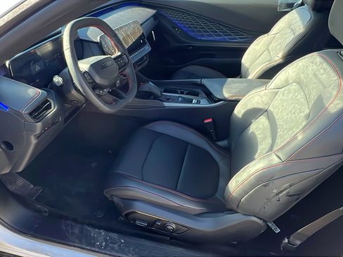 Used 2024 Dodge Charger R/T w/ Plus Group image 16