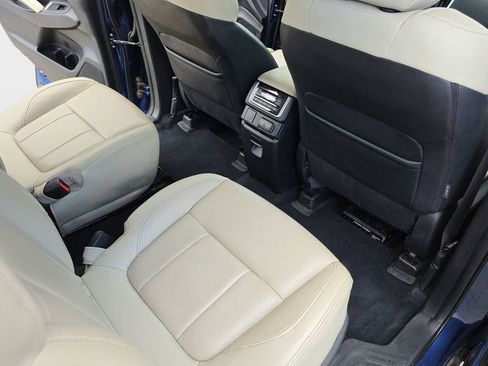 Used 2021 Subaru Ascent Limited w/ Technology Package AWD/4WD image 13