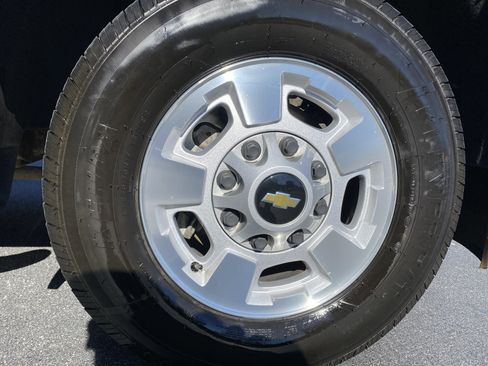 Used 2017 Chevrolet Silverado 2500 LT w/ All Star Edition image 40