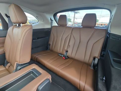 Certified 2025 Acura MDX FWD w/ Technology Package image 24
