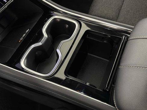 Certified 2024 Chevrolet Traverse LT image 62