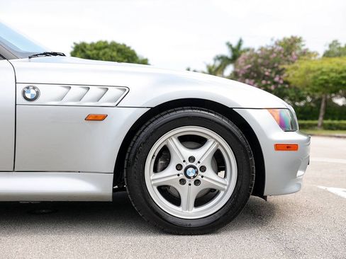 Used 1996 BMW Z3 1.9 RWD image 30