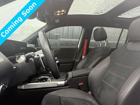 Used 2024 Mercedes-Benz GLB 35 AMG 4MATIC image 9