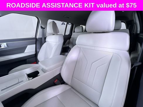 New 2026 Hyundai Santa Fe SEL image 12