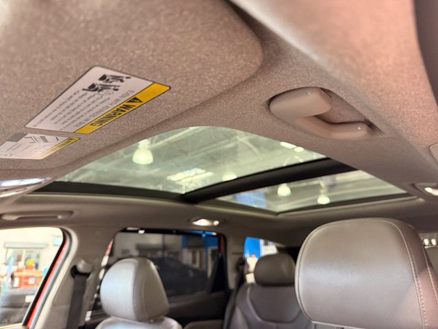 Used 2019 Hyundai Santa Fe Limited AWD/4WD image 15