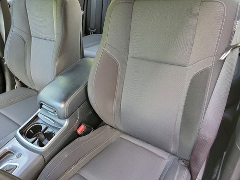 Used 2019 Dodge Charger SXT RWD image 11
