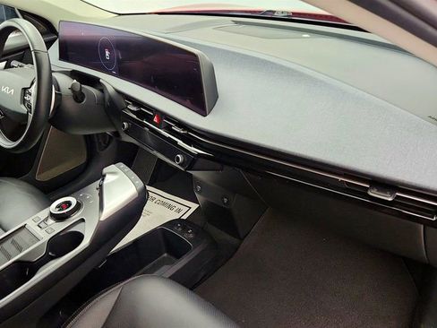 Used 2022 Kia EV6 Wind image 24