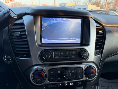 Used 2020 Chevrolet Suburban Premier image 24