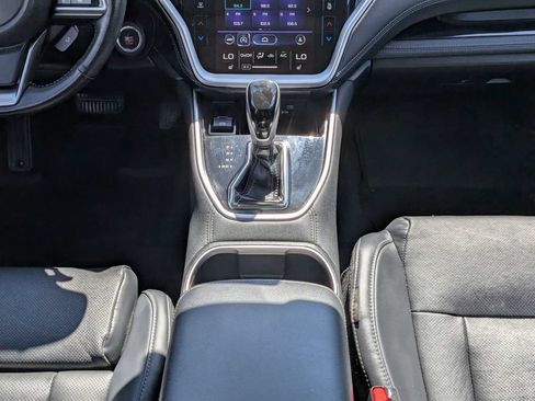 Used 2020 Subaru Outback Limited w/ Popular Package #2 AWD/4WD image 19
