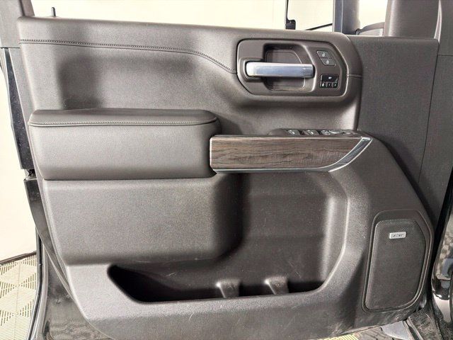 Used 2020 Chevrolet Silverado 2500 LTZ AWD/4WD image 26
