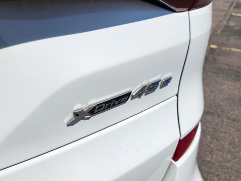 Used 2023 BMW X5 xDrive45e w/ Executive Package image 28