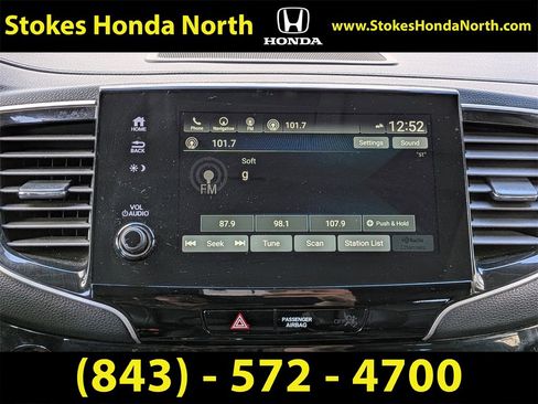 Certified 2022 Honda Pilot Touring image 20