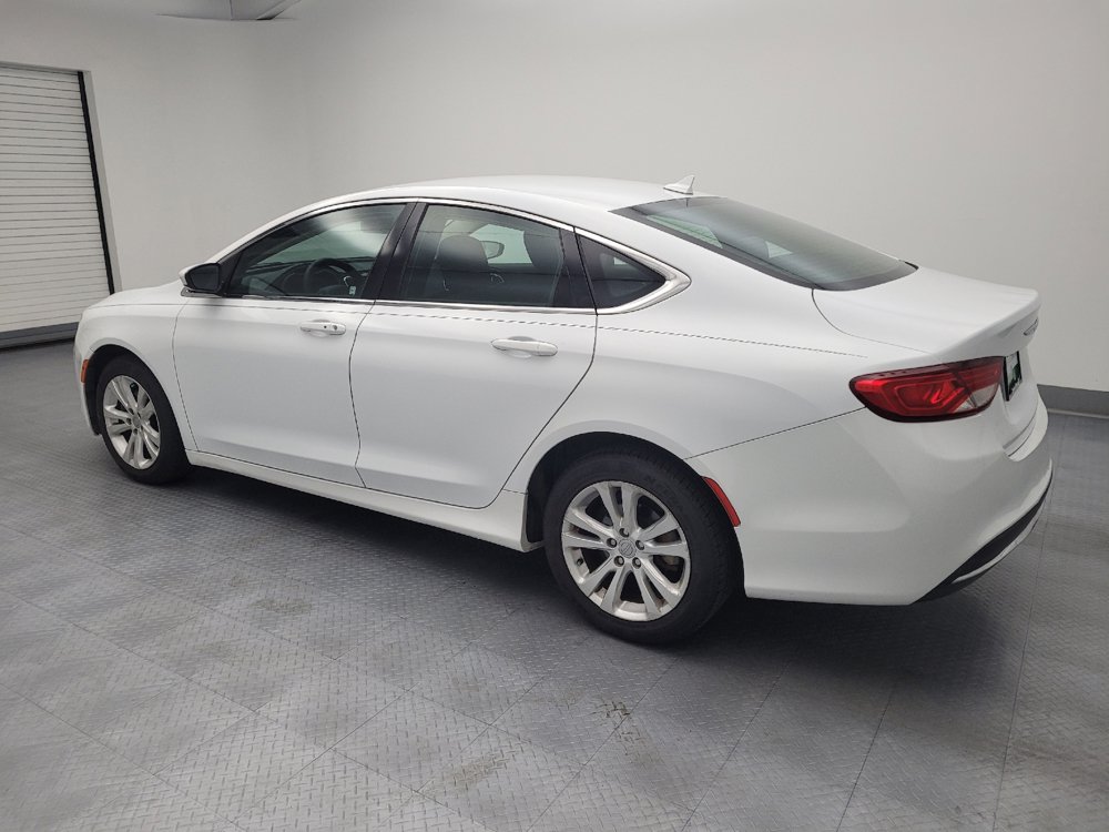 Used 2016 Chrysler 200 Limited w/ Convenience Group FWD image 3