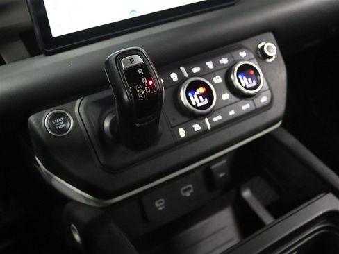 Used 2022 Land Rover Defender 110 X-Dynamic HSE image 33