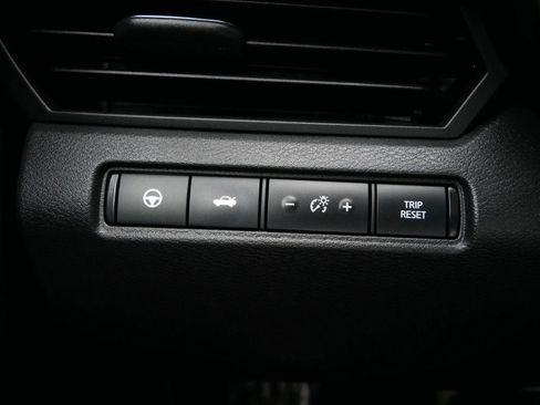 Certified 2023 Nissan Altima 2.5 SV w/ SV Premium Package AWD/4WD image 28