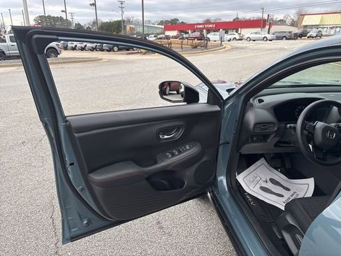 Used 2026 Honda HR-V Sport image 10