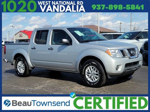 Used 2017 Nissan Frontier SV image 1