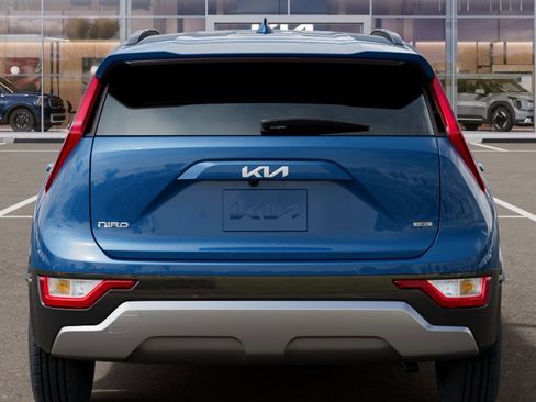New 2026 Kia Niro FWD image 13