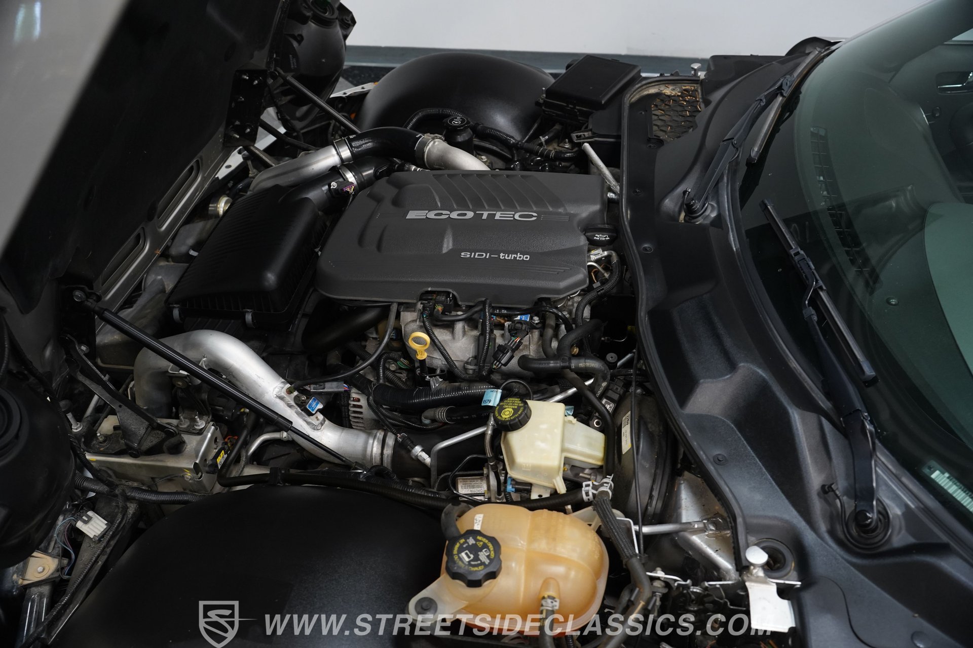 Used 2007 Pontiac Solstice GXP w/ Premium Package RWD image 3