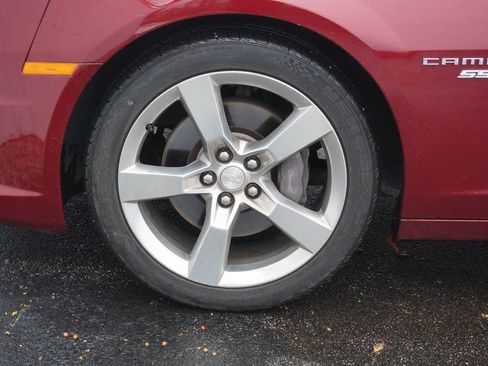 Used 2010 Chevrolet Camaro SS w/ RS Package image 7