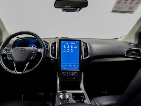 Used 2024 Ford Edge SEL AWD/4WD image 29