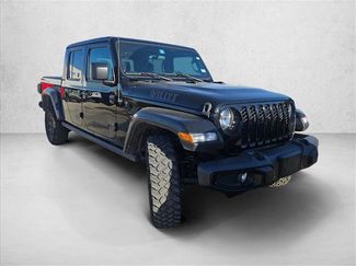Used 2022 Jeep Gladiator Willys video 2