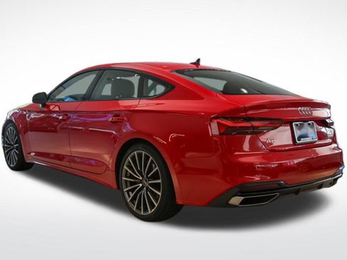 Used 2022 Audi A5 2.0T Premium Plus image 3