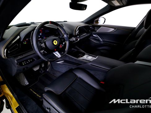 Used 2024 Ferrari Purosangue image 12