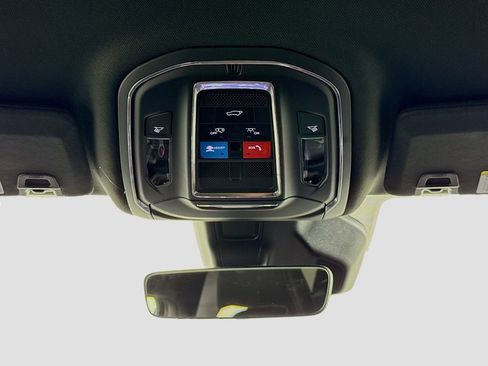 New 2025 Jeep Grand Cherokee L Laredo image 24