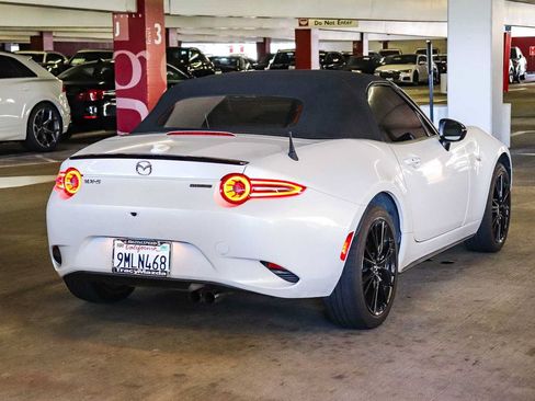 Used 2024 MAZDA MX-5 Miata Club w/ Interior Package RWD image 4