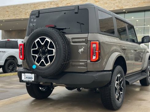 New 2025 Ford Bronco Outer Banks image 59