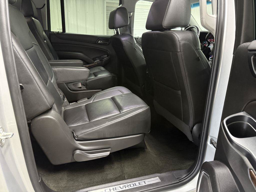 Used 2017 Chevrolet Suburban LT w/ LT Signature Package AWD/4WD image 38