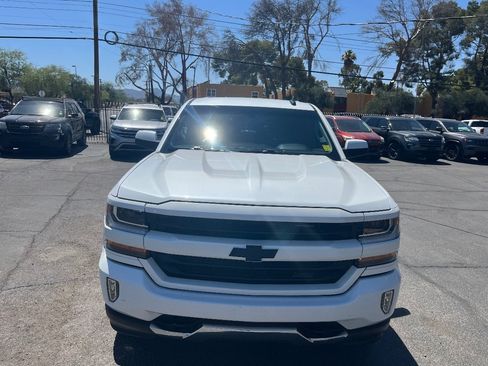 Used 2018 Chevrolet Silverado 1500 LT w/ All Star Edition AWD/4WD image 46